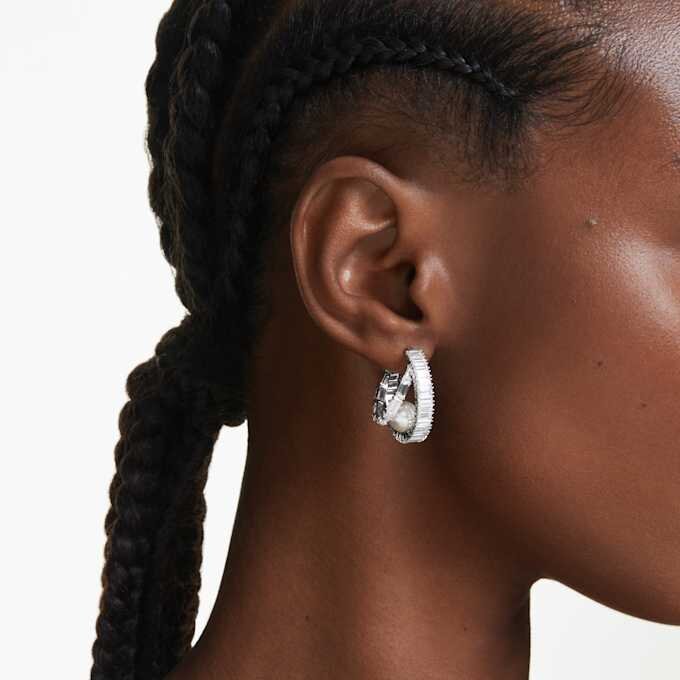 Kolczyki koła Ariana Grande X Swarovski z kryształowymi perełkami, szlifem bagietkowym, białe, pokryte rodem Kolczyki koła Ariana Grande X Swarovski z kryształowymi perełkami, szlifem bagietkowym, białe, pokryte rodem