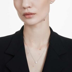 Wisiorek Eternity Halo Solitaire z diamentami wyhodowanymi w laboratorium o łącznej masie 0,23 karata, okrągłe, srebro próby 925