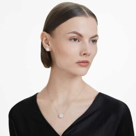 Kolczyki na sztyfcie „Eternity Halo” z diamentami wyhodowanymi w laboratorium, o łącznej masie 2 Ct, okrągłe, z 14-karatowego białego złota