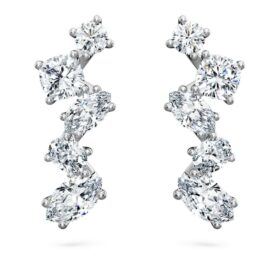 Kolczyki typu ear cuff „Galaxy” z diamentami wyhodowanymi w laboratorium o łącznej masie 1,25 karata, o różnych kształtach, z 14-karatowego białego złota