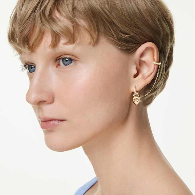 Kolczyki wiszące Idyllia z nausznicą typu ear cuff o mieszanych szlifach, serce z kluczem, różowe, w kolorze złotym Kolczyki wiszące Idyllia z nausznicą typu ear cuff o mieszanych szlifach, serce z kluczem, różowe, w kolorze złotym