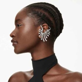 Kolekcja „The Vienna Collection” – kolczyk typu ear cuff „Swan”, biały, pokryty rutenem