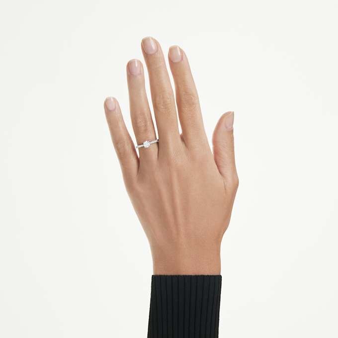 Pierścionek Eternity Solitaire z diamentami wyhodowanymi w laboratorium o łącznej masie 1,2 karata, o okrągłym szlifie, z 14-karatowego białego złota Pierścionek Eternity Solitaire z diamentami wyhodowanymi w laboratorium o łącznej masie 1,2 karata, o okrągłym szlifie, z 14-karatowego białego złota
