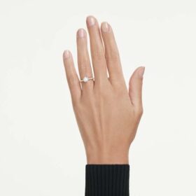 Pierścionek Eternity Solitaire z diamentami wyhodowanymi w laboratorium o łącznej masie 1,2 karata, o okrągłym szlifie, z 14-karatowego żółtego złota Pierścionek Eternity Solitaire z diamentami wyhodowanymi w laboratorium o łącznej masie 1,2 karata, o okrągłym szlifie, z 14-karatowego żółtego złota