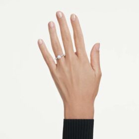 Pierścionek Eternity Solitaire z diamentami wyhodowanymi w laboratorium o łącznej masie 1,7 karata, o okrągłym szlifie, z 14-karatowego białego złota Pierścionek Eternity Solitaire z diamentami wyhodowanymi w laboratorium o łącznej masie 1,7 karata, o okrągłym szlifie, z 14-karatowego białego złota