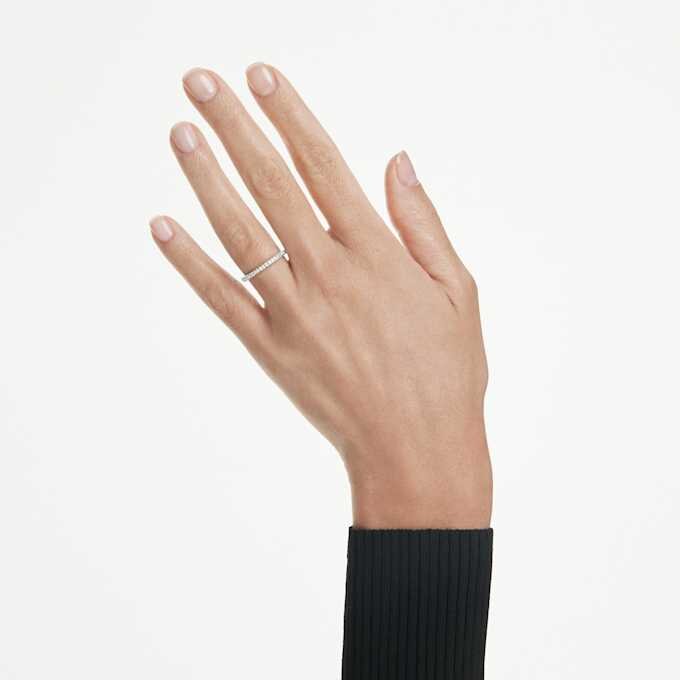 Pierścionek typu „Eternity Band” z diamentami wyhodowanymi w laboratorium o łącznej masie 0,2 karata, okrągłe, 14-karatowe białe złoto Pierścionek typu „Eternity Band” z diamentami wyhodowanymi w laboratorium o łącznej masie 0,2 karata, okrągłe, 14-karatowe białe złoto