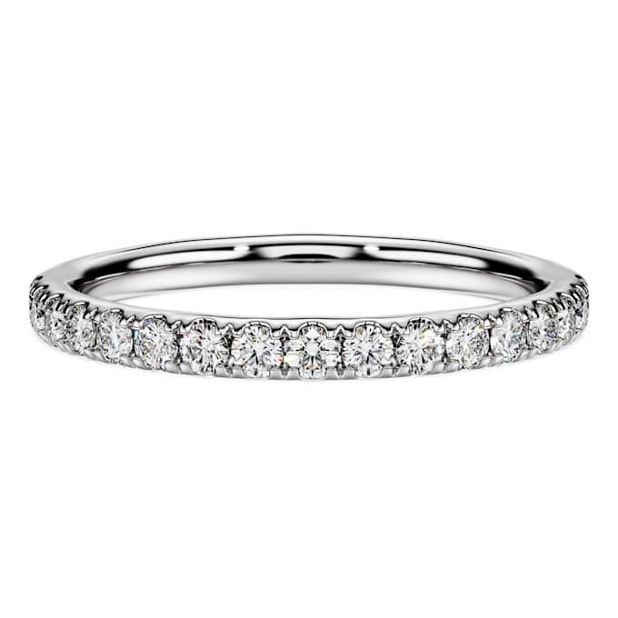 Pierścionek typu eternity z diamentami wyhodowanymi w laboratorium o łącznej masie 0,4 karata, okrągłe, srebro próby 925 Pierścionek typu eternity z diamentami wyhodowanymi w laboratorium o łącznej masie 0,4 karata, okrągłe, srebro próby 925