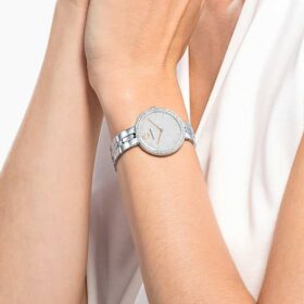 Zegarek Cosmopolitan Swiss Made, metalowa bransoletka, w odcieniu srebra, stal nierdzewna