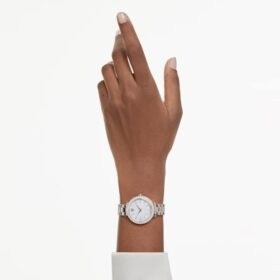 Zegarek Matrix 3-Link Swiss Made, metalowa bransoletka, w odcieniu złota, wykończenie w kolorze szampańskiego złota